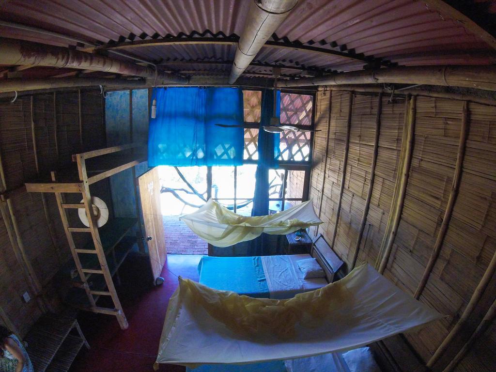 Grillo Tres Puntas Eco-Hostel Zorritos Luaran gambar